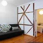 Cozy Flat In The Heart Of Lisbon